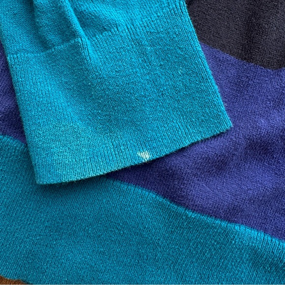 GAP Rainbow Stripe Long Sleeve Sweater Top Size: Medium Colorblock Knit Crewneck - Picture 6 of 6